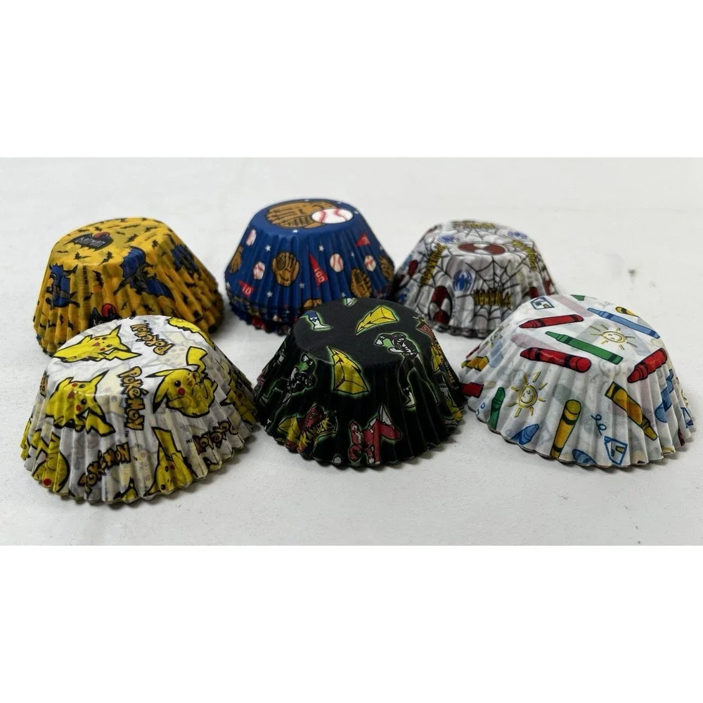 Lot Of Children's Birthday Cupcake Liners Paper Baking Cups 6 Different Styles‎